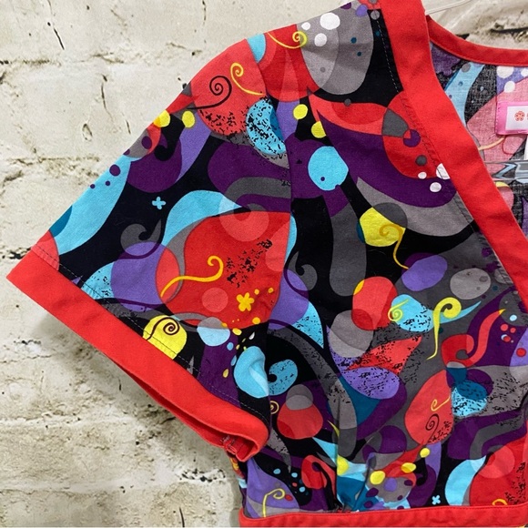 Koi Red Multicolor Abstract V Neck Tie Waist Kathryn Scrub Top - Picture 2 of 6